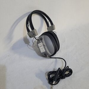Vintage Realistic Nova 10 Stereo Headphones